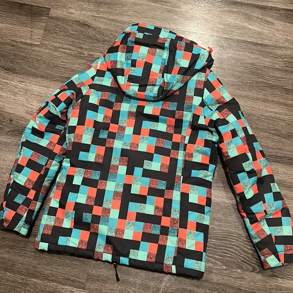 Snow jacket - Picture 5 of 6